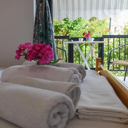 Jasmine Studio With Garden Close To The Beach